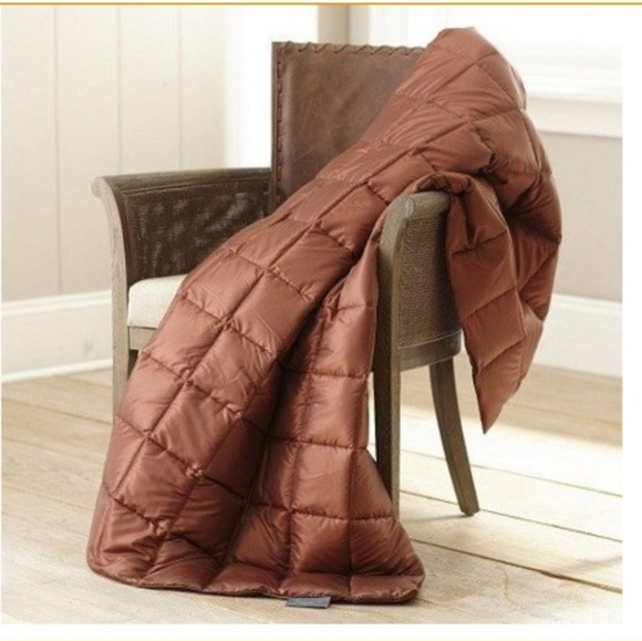 Eddie Bauer Other - 🎇HP🎇 NEW Eddie bauer Packable Down Travel Throw